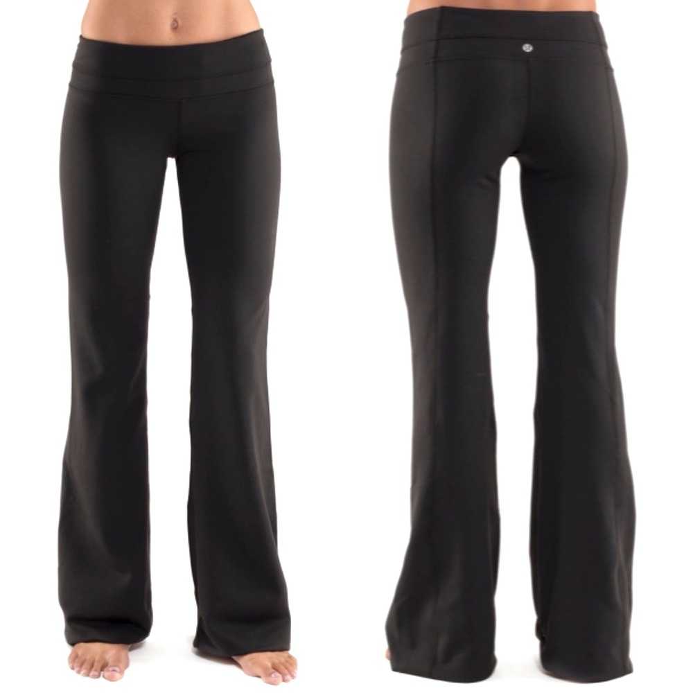 Lululemon Groove Pant in Black